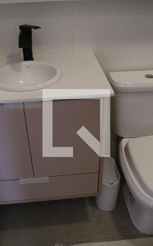 Apartamento para alugar com 75m², 2 quartos e 2 vagasBanheiro Social