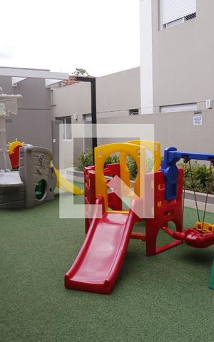 Apartamento para alugar com 75m², 2 quartos e 2 vagasPlayground