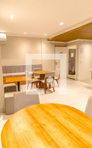 Apartamento para alugar com 75m², 2 quartos e 1 vaga Apartamento para alugar com 75m², 2 quartos e 1 vagaÁrea comum - Salão de Festas