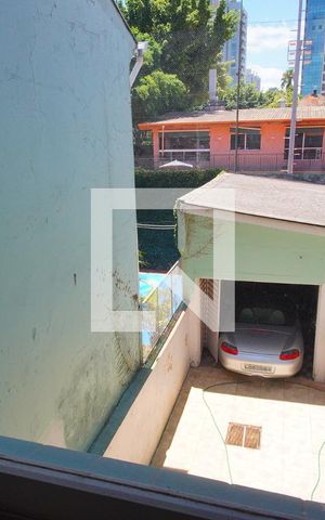 Casa para alugar com 270m², 7 quartos e 6 vagasVista