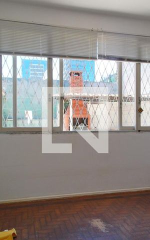 Casa para alugar com 270m², 7 quartos e 6 vagasSala