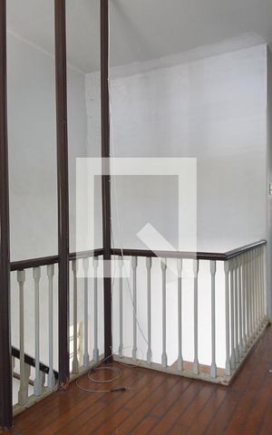 Casa para alugar com 270m², 7 quartos e 6 vagasSala segundo andar