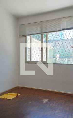 Casa para alugar com 270m², 7 quartos e 6 vagasSala