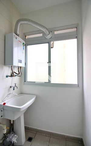 Apartamento para alugar com 54m², 2 quartos e 1 vagaÁrea de Serviço