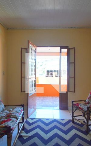 Casa à venda com 300m², 3 quartos e 2 vagas Casa à venda com 300m², 3 quartos e 2 vagasSala 2