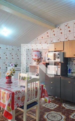 Casa à venda com 300m², 3 quartos e 2 vagas Casa à venda com 300m², 3 quartos e 2 vagasCozinha 1