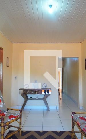 Casa à venda com 300m², 3 quartos e 2 vagas Casa à venda com 300m², 3 quartos e 2 vagasSala 2