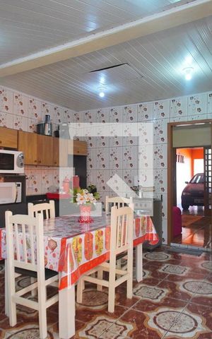 Casa à venda com 300m², 3 quartos e 2 vagas Casa à venda com 300m², 3 quartos e 2 vagasCozinha 1