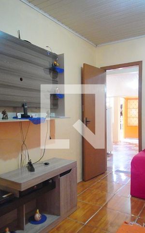 Casa à venda com 300m², 3 quartos e 2 vagas Casa à venda com 300m², 3 quartos e 2 vagas Sala 1