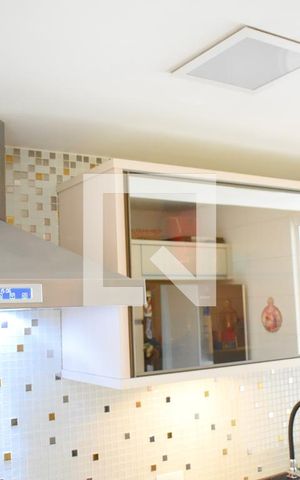 Apartamento para alugar com 120m², 3 quartos e 2 vagasCozinha