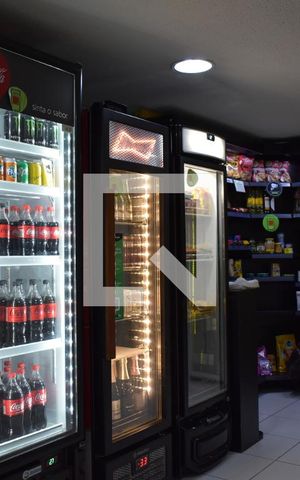 Apartamento para alugar com 120m², 3 quartos e 2 vagasÁrea comum - Mercadinho