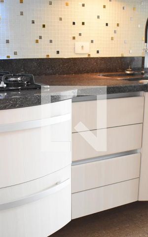 Apartamento para alugar com 120m², 3 quartos e 2 vagasCozinha