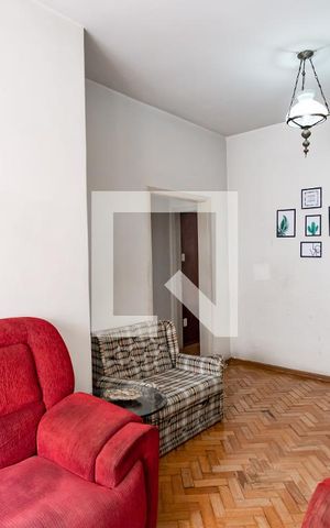 Apartamento à venda com 90m², 2 quartos e sem vagaSala