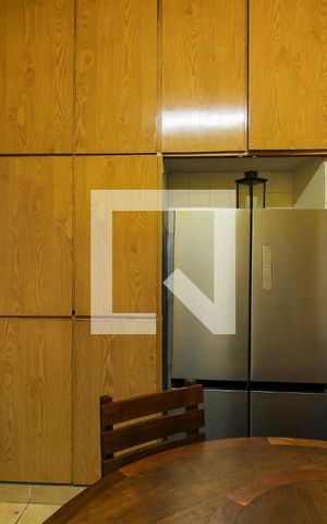 Casa à venda com 80m², 2 quartos e sem vaga Casa à venda com 80m², 2 quartos e sem vagaCozinha