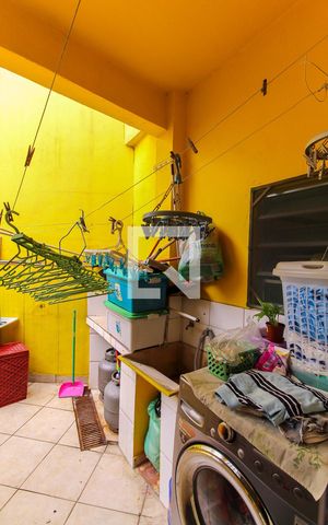 Casa à venda com 80m², 2 quartos e sem vaga Casa à venda com 80m², 2 quartos e sem vagaÁrea de Serviço