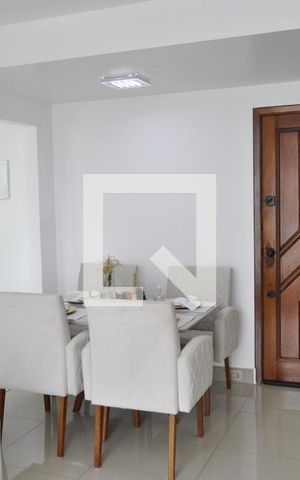 Apartamento à venda com 60m², 2 quartos e 1 vagaSala