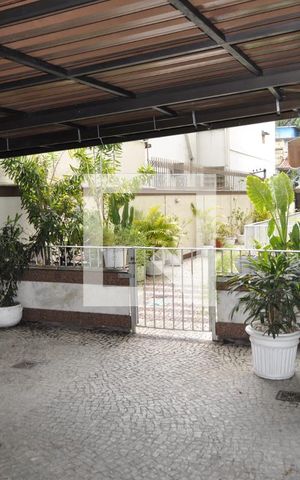 Apartamento à venda com 60m², 2 quartos e 1 vagaÁrea comum