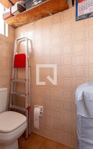 Apartamento à venda com 105m², 3 quartos e 1 vaga Apartamento à venda com 105m², 3 quartos e 1 vagaBanheiro de Serviço