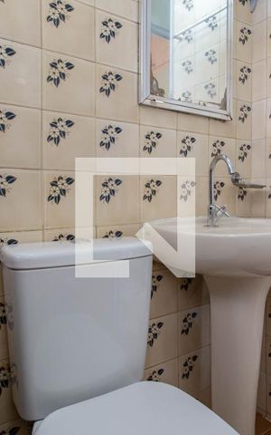 Apartamento à venda com 105m², 3 quartos e 1 vaga Apartamento à venda com 105m², 3 quartos e 1 vagaBanheiro
