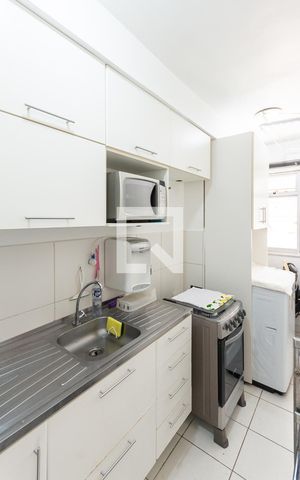 Apartamento à venda com 50m², 2 quartos e 1 vagaCozinha e Área de Serviço