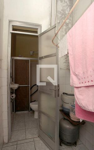 Apartamento à venda com 128m², 4 quartos e sem vagaÁrea de Serviço + Banheiro 2