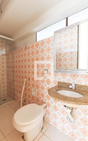 Apartamento para alugar com 47m², 2 quartos e sem vagaBanheiro Social