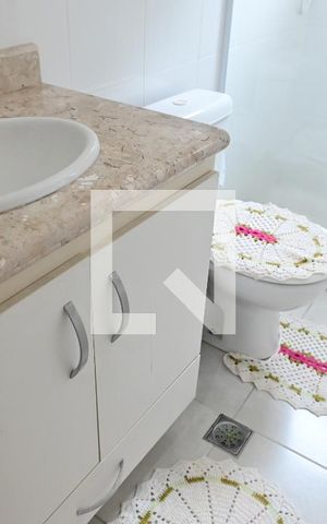 Apartamento para alugar com 73m², 2 quartos e 1 vagaBanheiro