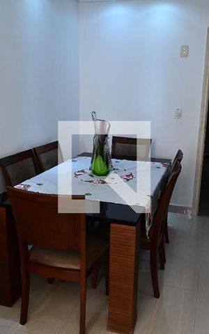 Apartamento para alugar com 73m², 2 quartos e 1 vagaSala