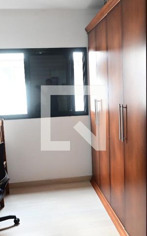 Apartamento para alugar com 73m², 2 quartos e 1 vagaQuarto