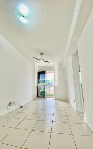 Apartamento à venda com 70m², 2 quartos e 1 vagaSala
