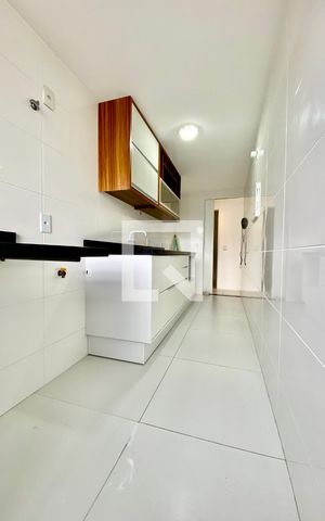 Apartamento à venda com 70m², 2 quartos e 1 vagaCozinha e Área de Serviço