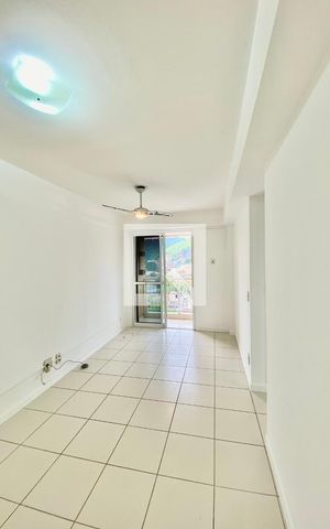 Apartamento à venda com 70m², 2 quartos e 1 vagaSala