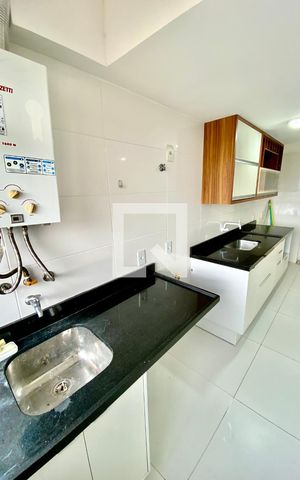 Apartamento à venda com 70m², 2 quartos e 1 vagaCozinha e Área de Serviço