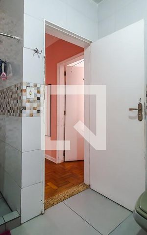 Apartamento à venda com 107m², 3 quartos e sem vaga Apartamento à venda com 107m², 3 quartos e sem vagabanheiro