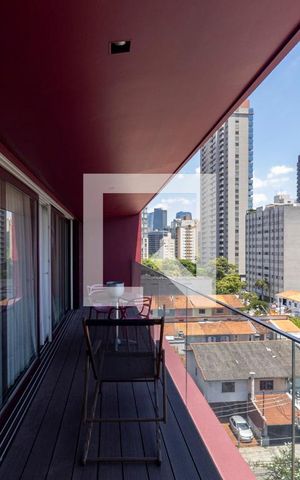 Apartamento à venda com 95m², 1 quarto e 2 vagas Apartamento à venda com 95m², 1 quarto e 2 vagasVaranda