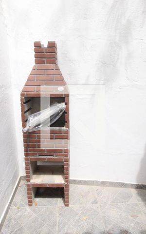 Casa para alugar com 80m², 2 quartos e sem vagaChurrasqueira