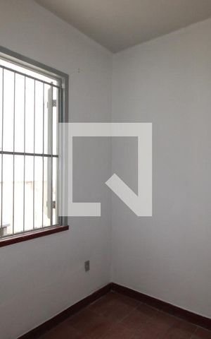 Casa para alugar com 80m², 2 quartos e sem vagaQuarto1