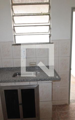 Casa para alugar com 80m², 2 quartos e sem vagaCozinha