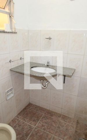 Casa para alugar com 80m², 2 quartos e sem vagaBanheiro