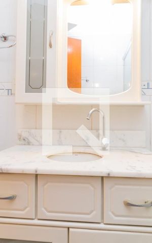 Apartamento à venda com 75m², 2 quartos e 1 vagaBanheiro