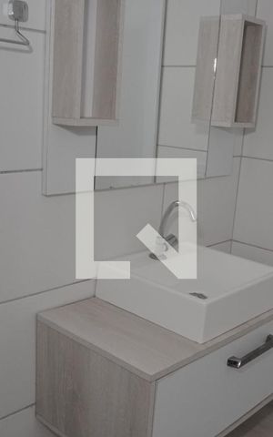 Apartamento à venda com 47m², 2 quartos e 1 vagaBanheiro 
