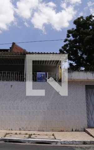 Casa à venda com 120m², 4 quartos e 3 vagasFachada