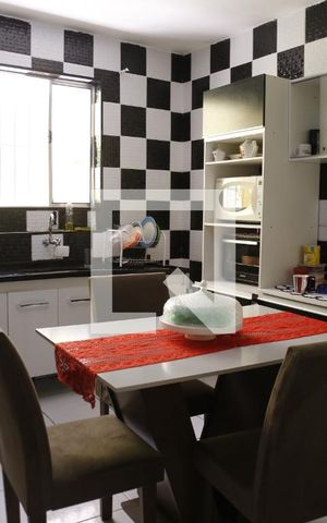 Casa à venda com 120m², 4 quartos e 3 vagasCozinha