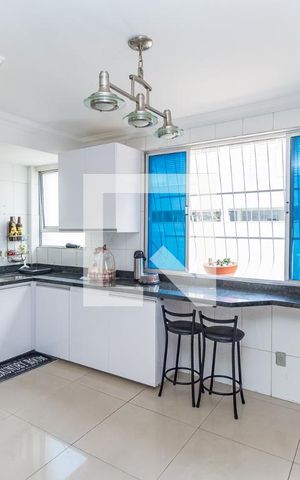 Apartamento à venda com 82m², 3 quartos e 1 vagaCozinha
