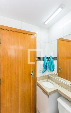 Apartamento à venda com 82m², 3 quartos e 1 vagaBanheiro Social