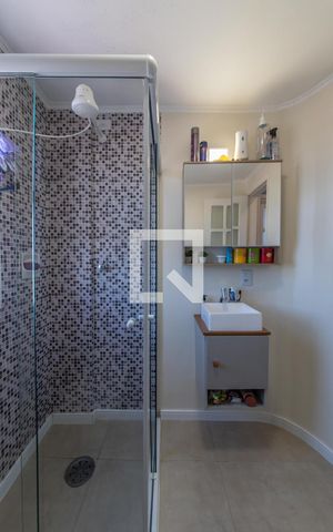 Apartamento à venda com 65m², 2 quartos e 1 vaga Apartamento à venda com 65m², 2 quartos e 1 vagaBanheiro