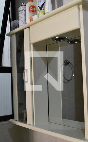 Apartamento para alugar com 58m², 2 quartos e 1 vagaBanheiro