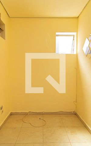 Studio para alugar com 35m², 1 quarto e sem vaga Studio para alugar com 35m², 1 quarto e sem vagaSala