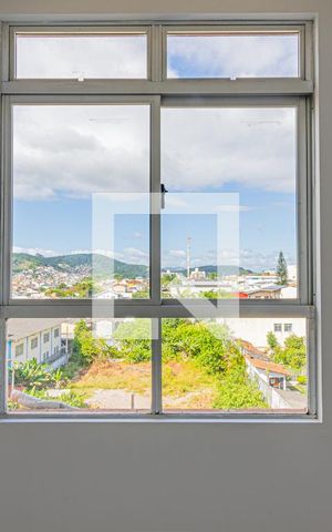 Apartamento para alugar com 60m², 2 quartos e 1 vaga Apartamento para alugar com 60m², 2 quartos e 1 vagaSala