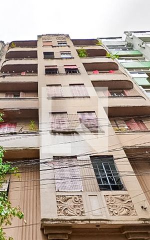 Apartamento à venda com 65m², 1 quarto e sem vagaFachada